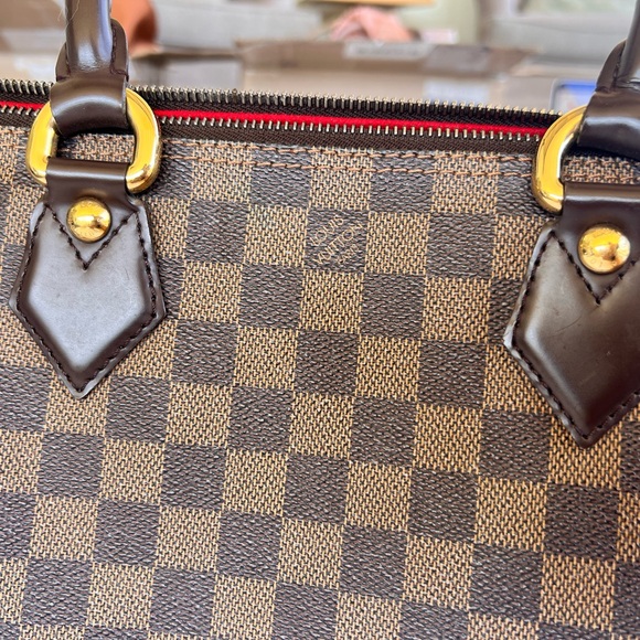 FINAL SALE!! LV Saleya PM NO CANCELLATIONS - Picture 8 of 16